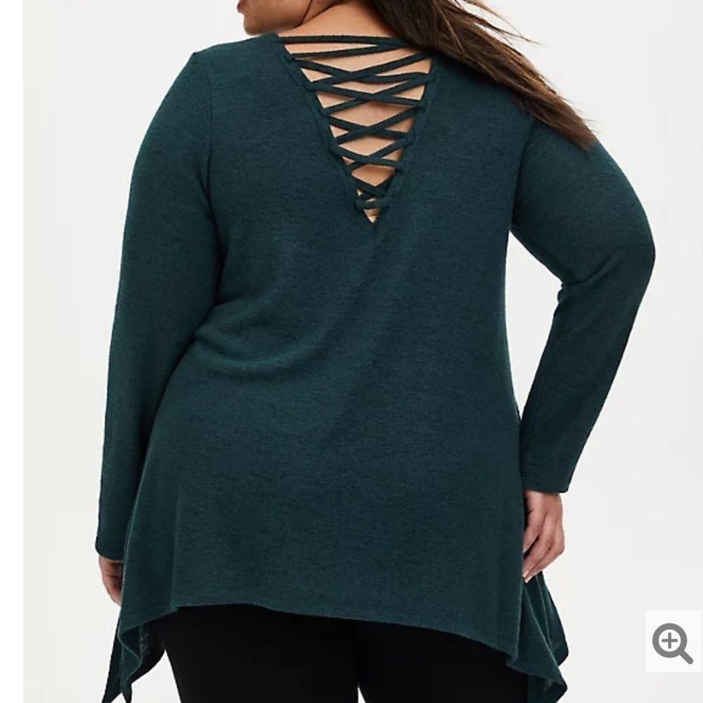 TORRID SUPER PLUSH DARK GREEN LATTICE BACK TEE